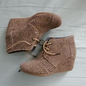 TOMS leopard booties